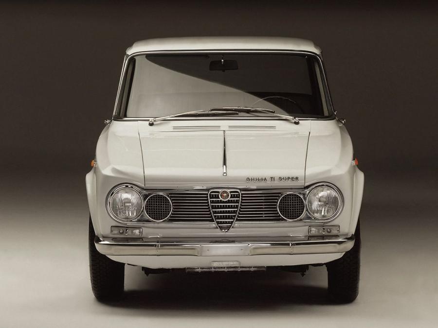  Alfa Romeo Giulia T.I. Super (105.16) 1963 года  (фото 1 из 11)